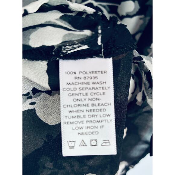 Susan Graver Blouse Large - Picture 6 of 8